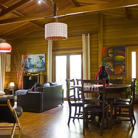 Guest house Quintinha Do Azemel *